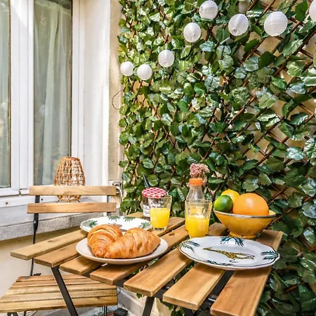 Charming With Terrace Near Eiffel Tower Apartamento París
