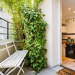 Daire Charming With Terrace Near Eiffel Tower *