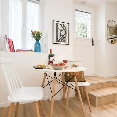 Charming With Terrace Near Eiffel Tower Appartement