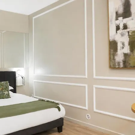Appartement Charming With Terrace Near Eiffel Tower *