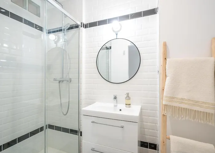 アパート Eiffel Tower With Terrace And Ac