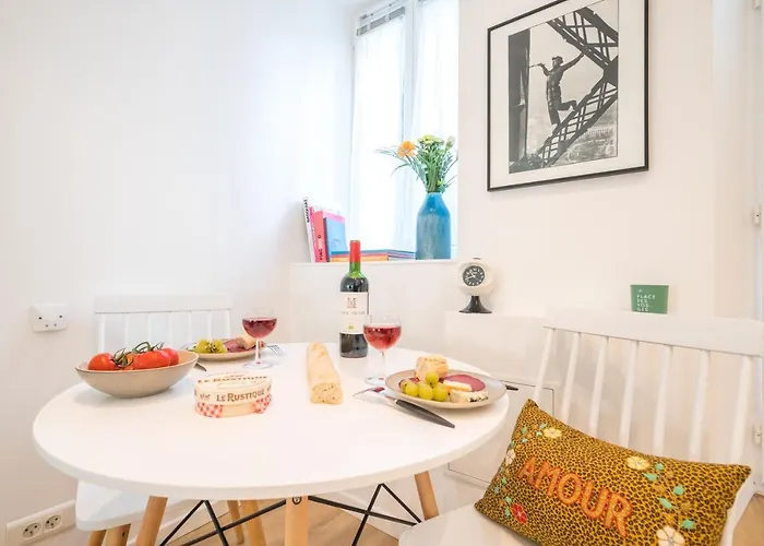 Διαμέρισμα Charming Studio With Terrace Near Eiffel Tower Παρίσι